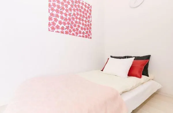 Ikebukuro Cosy Modern Loft Apartment With Balcony Tokyo 0*,  Giappone